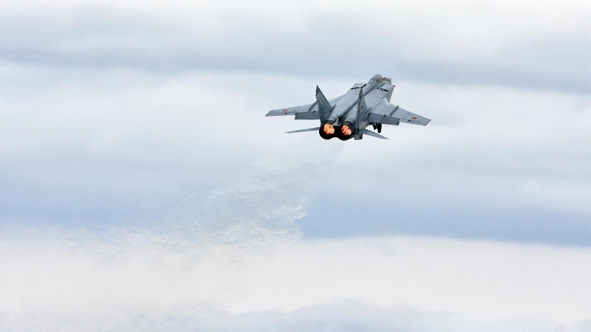 主场气氛是否能直接影响点球心理稳定度，足球主场气氛