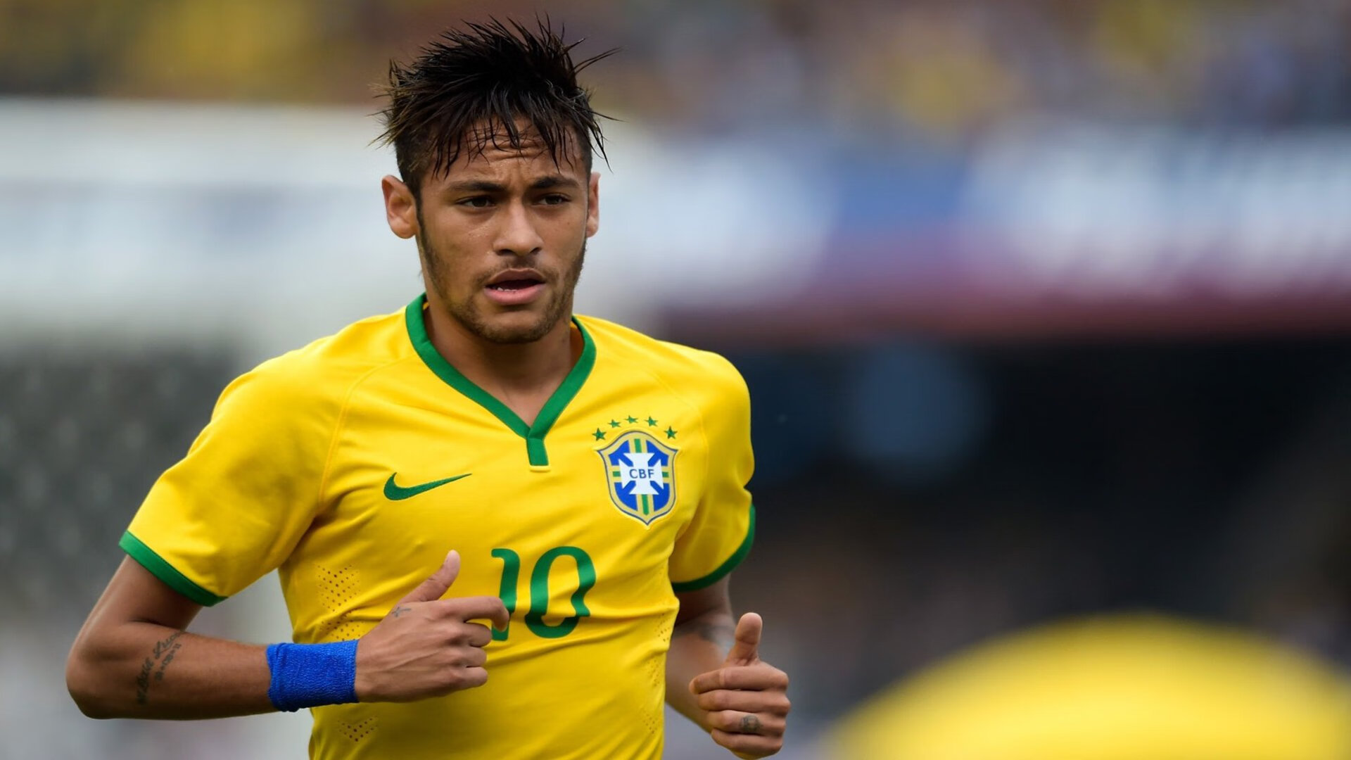 英超争冠大战：场场激烈，高潮不断，英超竞争激烈